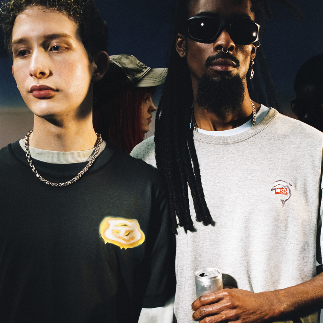 Male model wearing new in Spring Summer 2026 Collection men's t-shirt and blazer shirt. Only at Diesel.